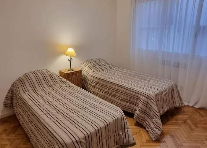 Amplio Departamento Zona Callao Y Corrientes