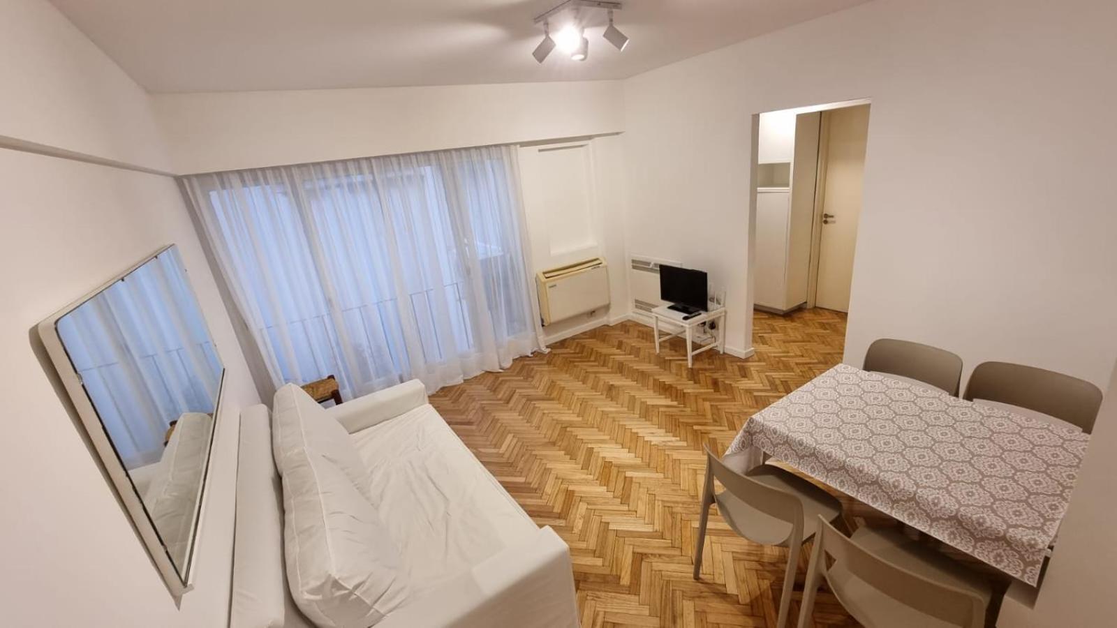 Apartment Amplio Departamento Zona Callao Y Corrientes Buenos Aires